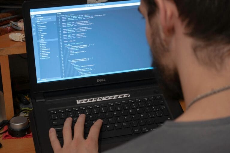 Techniki optymalizacji obrazów i skryptów dla błyskawicznego działania strony.